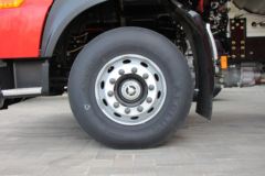 东风商用车 天龙KL重卡 470马力 6X4 LNG牵引车(国六)(DF400后桥)(DFH4250D13)