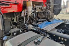 东风商用车 天龙旗舰KX 560马力 6X4 AMT牵引车(速比3.64)