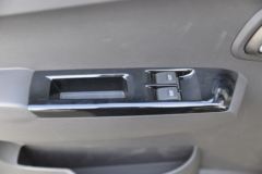 福田 祥菱M1 舒适型 1.6L 122马力 汽油 3.05米排半栏板微卡(国六)(BJ1031V4PV4-01)