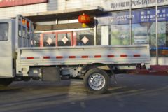福田 祥菱M1 舒适型 1.6L 122马力 汽油 3.05米排半栏板微卡(国六)(BJ1031V4PV4-01)
