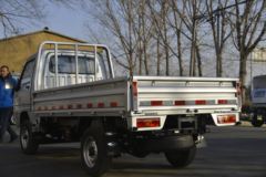 福田时代 驭菱VQ1 1.2L 91马力 汽油 2.7米单排栏板微卡(国六)(BJ1030V4JV4-53)