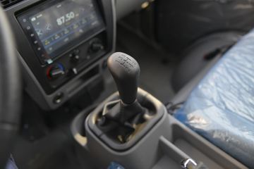  ԦVQ1 1.5L 116  3.05׵ʽ΢()(BJ5030XYK5JV3-51)ͼƬ