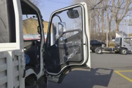 领航H&nbsp;自卸车驾驶室                                               图片