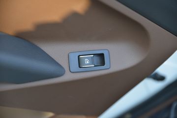���� ������3 2020�� ��ݰ� ������ 2.0T���� 163���� ���� ����˫��Ƥ��(����)ͼƬ