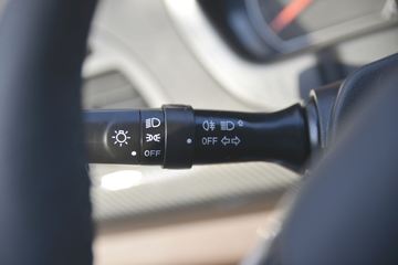 ���� ������3 2020�� ��ݰ� ������ 2.0T���� 163���� ���� ����˫��Ƥ��(����)ͼƬ