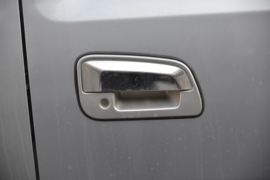 萨普Z&nbsp;皮卡外观                                                图片