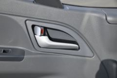 江淮 帅铃E中体 132马力 3.905米排半仓栅式轻卡(HFC5041CCYP52K3C2V)