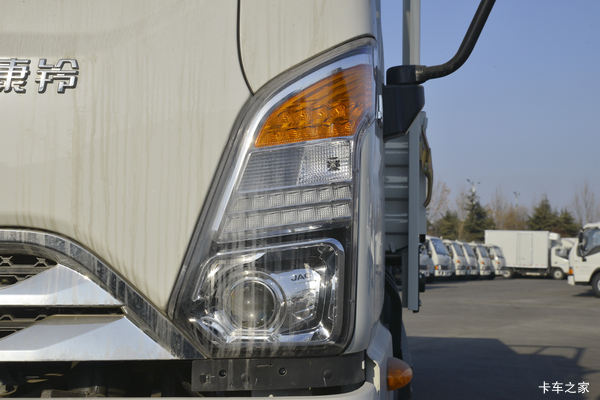 ʡ��ʡ�� ������׬ �ն��п���J5�ػ�������7.9��Ԫ 