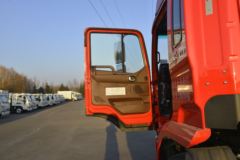 江淮 格尔发K5L中卡 170马力 4X2牵引车(HFC4141P3K1A35S2V)