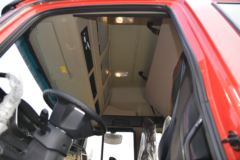 江淮 格尔发A5X 中卡 220马力 4X2 6.8米仓栅式载货车(HFC5181CCYP3K2A50KS) 江淮 格尔发A5X 中卡 220马力 4X2 6.8米仓栅式载货车(HFC5181CCYP3K2A50KS)