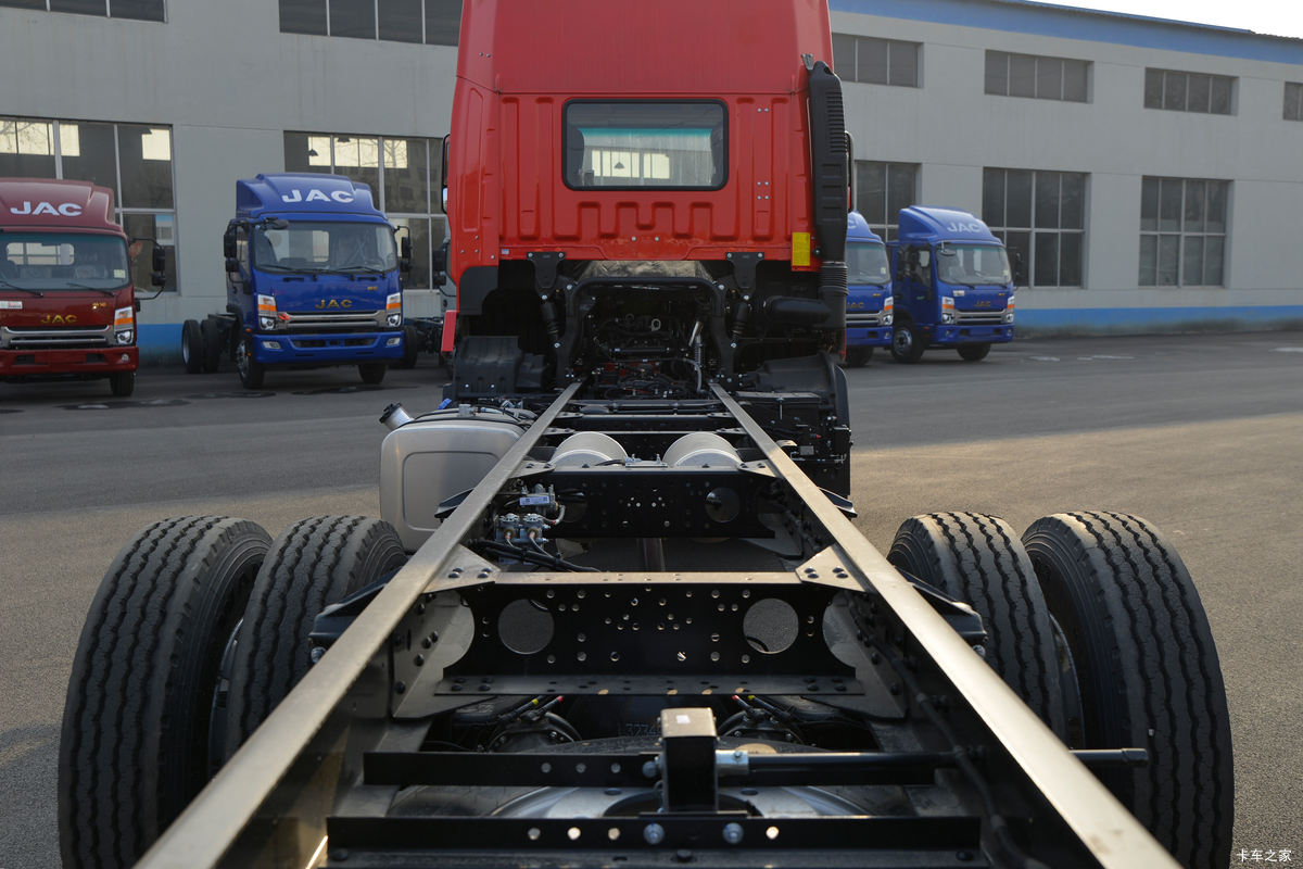  A5X п 220 4X2 6.8ײդʽػ(HFC5181CCYP3K2A50KS)                                                