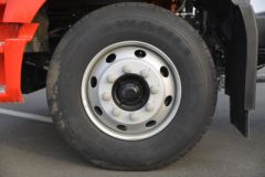江淮 格尔发A5X中卡 240马力 4X2 6.8米厢式载货车(HFC5181XXYP3K2A50S2V)