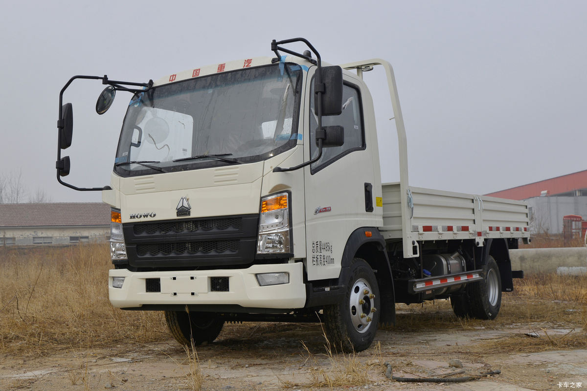 中国重汽HOWO 统帅 110马力 4.165米单排栏板轻卡(窄体)