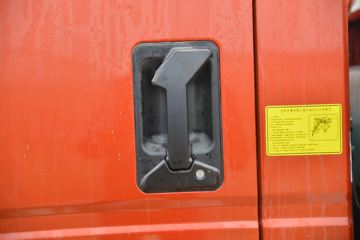 �й�����HOWO ͳ˧ 110���� 4.165�׵��������ῨͼƬ
