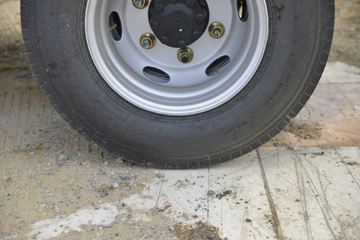 �й�����HOWO ͳ˧ 110���� 4.165�׵��������ῨͼƬ