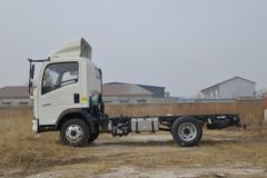 中国重汽HOWO 追梦 经典款 110马力 3.65米单排栏板轻卡(万里扬6挡)(ZZ1047C3314E145-2)