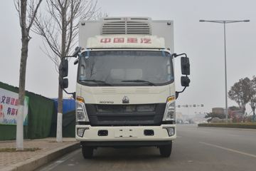 中国重汽HOWO 悍将 150马力 4X2 3.85米排半冷藏车(国六)(法士特8挡)(ZZ5047XLCG3315F144)