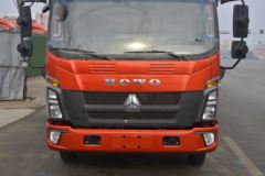 中国重汽HOWo，统帅130马力4.15米单排厢式轻卡