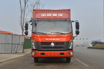 中国重汽HOWO 统帅 110马力 3.85米排半厢式轻卡(ZZ5047XXYF3214E145H)