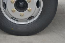 奥驰A系&nbsp;载货车底盘                                                图片