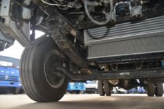 飞碟奥驰 A3系列 143马力 4.17米单排栏板轻卡(FD1042W63K5-1)