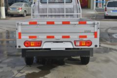 北汽黑豹 兴运G5 1.5L 116马力 汽油 2.7米单排栏板微卡(国六)(BAW1035D20KS)