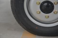 北汽黑豹 H7 88马力 4X2 2.595米双排栏板微卡(BAW1046W10HS)