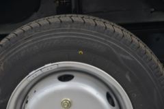 北汽黑豹 H7 88马力 4X2 2.595米双排栏板微卡(BAW1046W10HS)