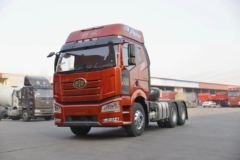 一汽解放 新J6P重卡 领航版2.0 550马力 6X4 AMT自动挡牵引车(CA4250P66K25T1A1E5)