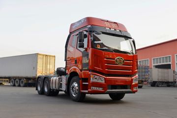 一汽解放 新J6P重卡 领航版2.0 550马力 6X4 AMT自动挡牵引车(CA4250P66K25T1A1E5)