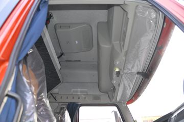 һ����� ��J6P�ؿ� �캽��2.0 550���� 6X4 AMT�Զ���ǣ����(CA4250P66K25T1A1E5)ͼƬ