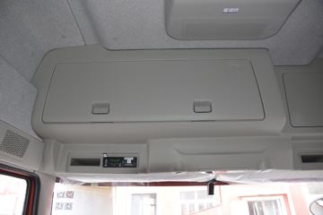 һ����� ��J6P�ؿ� �캽��2.0 550���� 6X4 AMT�Զ���ǣ����(CA4250P66K25T1A1E5)ͼƬ