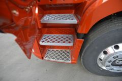 一汽解放 新J6P重卡 领航版2.0 550马力 6X4 AMT自动挡牵引车(CA4250P66K25T1A1E5)