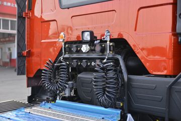 һ����� ��J6P�ؿ� �캽��2.0 550���� 6X4 AMT�Զ���ǣ����(CA4250P66K25T1A1E5)ͼƬ