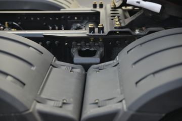 һ����� ��J6P�ؿ� �캽��2.0 550���� 6X4 AMT�Զ���ǣ����(CA4250P66K25T1A1E5)ͼƬ