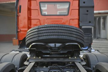 һ����� ��J6P�ؿ� �캽��2.0 550���� 6X4 AMT�Զ���ǣ����(CA4250P66K25T1A1E5)ͼƬ