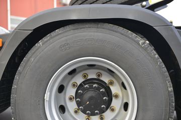 һ����� ��J6P�ؿ� �캽��2.0 550���� 6X4 AMT�Զ���ǣ����(CA4250P66K25T1A1E5)ͼƬ