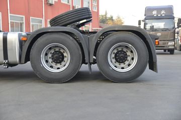 һ����� ��J6P�ؿ� �캽��2.0 550���� 6X4 AMT�Զ���ǣ����(CA4250P66K25T1A1E5)ͼƬ