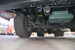 一汽解放 新J6P重卡 领航版2.0 550马力 6X4 AMT自动挡牵引车(CA4250P66K25T1A1E5)