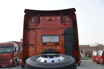 һ J7ؿ 550 6X4 AMTԶǣ(ɫ)(CA4250P77K25T1E5)ͼƬ