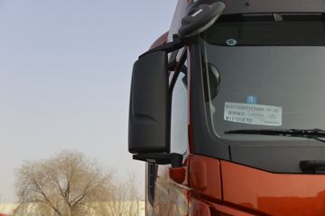 һ J7ؿ 550 6X4 AMTԶǣ(ɫ)(CA4250P77K25T1E5)ͼƬ