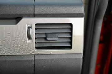 һ����� J7�ؿ� 550���� 6X4 AMT�Զ���ǣ����(��ɫ)(CA4250P77K25T1E5)ͼƬ