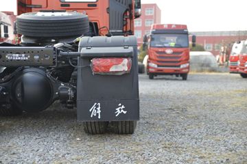 һ����� J7�ؿ� 550���� 6X4 AMT�Զ���ǣ����(��ɫ)(CA4250P77K25T1E5)ͼƬ