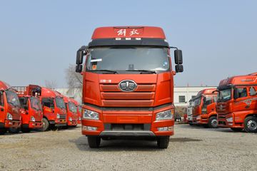 一汽解放 新J6P重卡 质惠版 460马力 6X4 牵引车(457冲焊桥)(速比4.1)(CA4250P66K25T1E6)