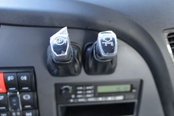 һ����� ��J6P�ؿ� �ʻݰ�2.0 460���� 6X4Σ��Ʒǣ����(CA4250P66K24T1E5Z)ͼƬ