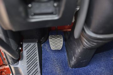 һ����� ��J6P�ؿ� �ʻݰ�2.0 460���� 6X4Σ��Ʒǣ����(CA4250P66K24T1E5Z)ͼƬ