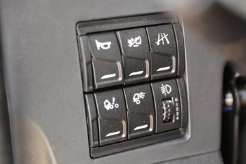 һ����� ��J6P�ؿ� �ʻݰ�2.0 460���� 6X4Σ��Ʒǣ����(CA4250P66K24T1E5Z)ͼƬ