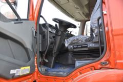 一汽解放 新J6P重卡 质惠版2.0 460马力 6X4危险品牵引车(CA4250P66K24T1E5Z) 一汽解放 新J6P重卡 质惠版2.0 460马力 6X4危险品牵引车(CA4250P66K24T1E5Z)