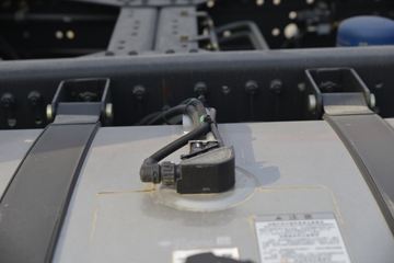 һ����� ��J6P�ؿ� �ʻݰ�2.0 460���� 6X4Σ��Ʒǣ����(CA4250P66K24T1E5Z)ͼƬ