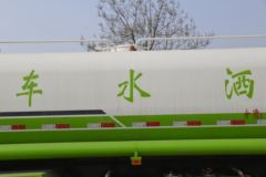 一汽解放 J6L中卡 质享版 240马力 4X2 洒水车(程力牌)(CLW5180GSSC6)